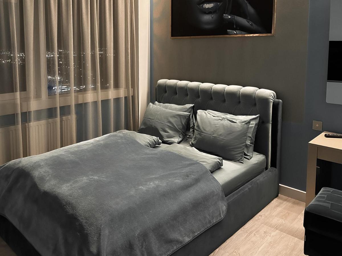 Sky Deep Jacuzzi 30 Floor Appartement Klaipėda Buitenkant foto